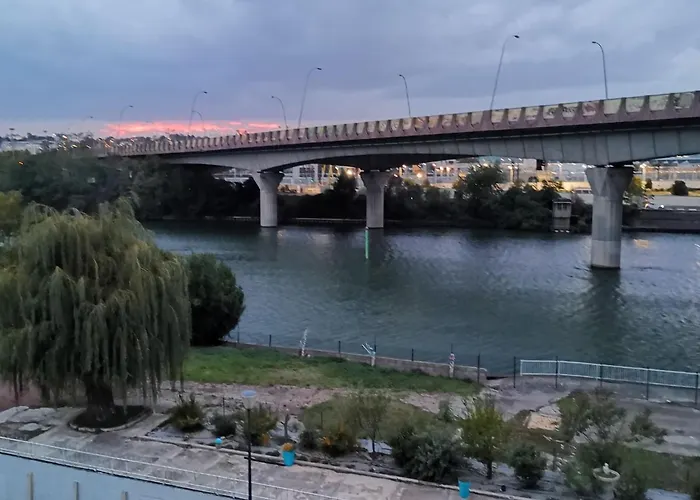 Chambre Cozy Avec Vue Panoramique Sur La Seine, Proche De Paris Et De L\'Aeroport Orly